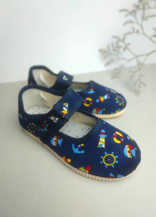 Тапочки для мальчика детская обувь для садика