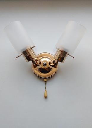 Бра светильник с поворотными плафонами на 2 лампы