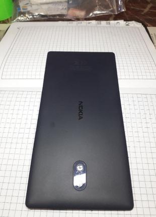 Nokia 3 DS TA-1032 крышка в отличном состоянии
