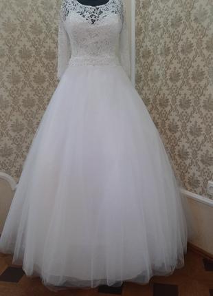 Свадебное платье 48р