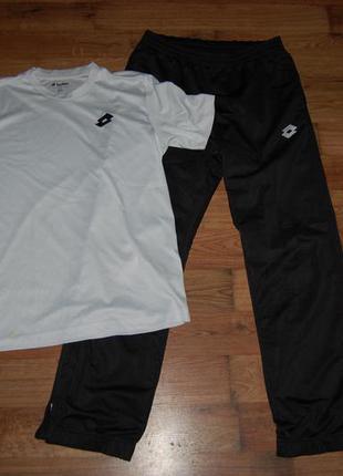 Спортивный комплект (набор) для физкультуры (футболка + брюки)...