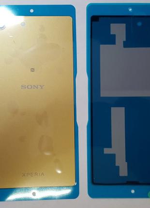 Крышка задняя Sony Xperia M5, E5603 золотая origin.