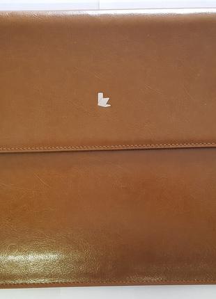 Сумка для Apple Macbook Air коричневая.