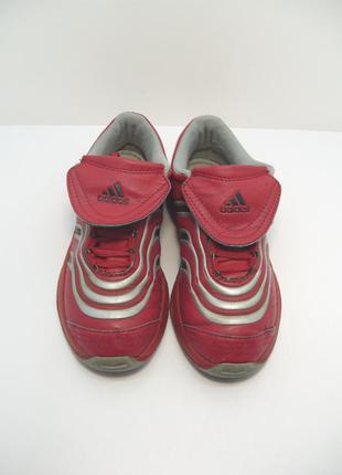 Футбольные кроссовки adidas р. 31-32
