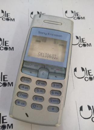 Оригинальный корпус б.у Sony Ericsson t100