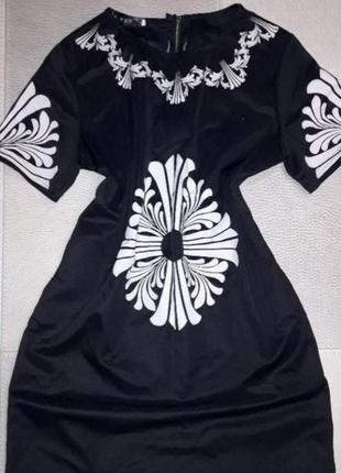 Платье черное китайский принт красивое короткое