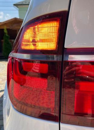 Желтые повороты в фонари BMW X5 E70 из США