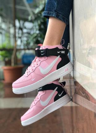 Кроссовки: nike