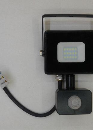 Светодиодный Прожектор 20 ватт с датчиком движения SMD LED 20w...