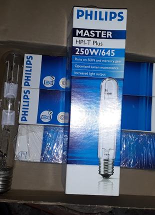 Лампа Металлогалогенная Philips MASTER HPI-T Plus 250W/645 E40